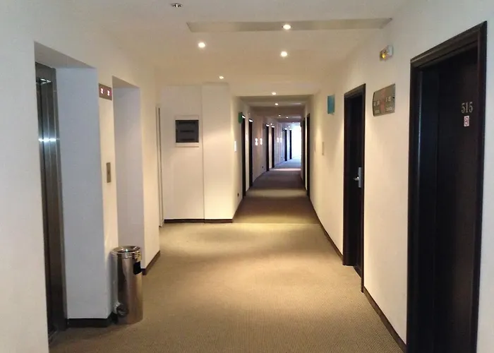 Flamingo Sunny Хотел 4*