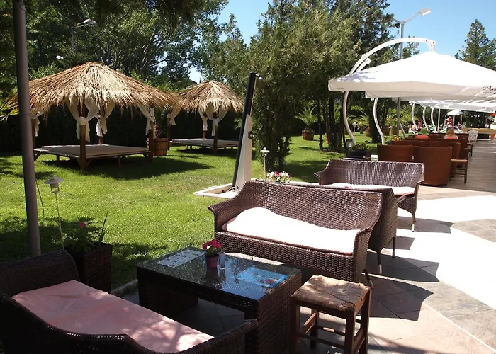 Flamingo Sunny Хотел 4*