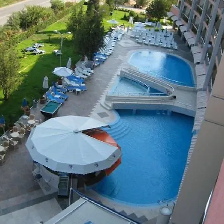 Flamingo Sunny 4* ساني بيتش