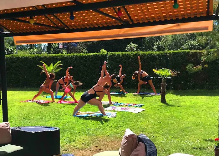 Flamingo Sunny מלון