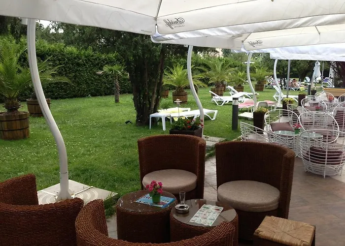 Flamingo Sunny 4* סאני ביץ'