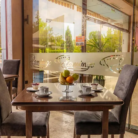 Flamingo Sunny Hotell Slăntjev Brjag