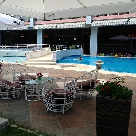 Flamingo Sunny Hotell 4*