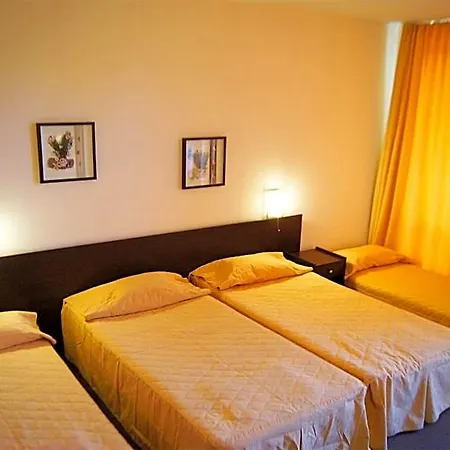 Flamingo Sunny Hotel 4*