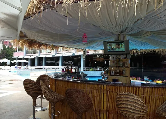 Flamingo Sunny Hotel