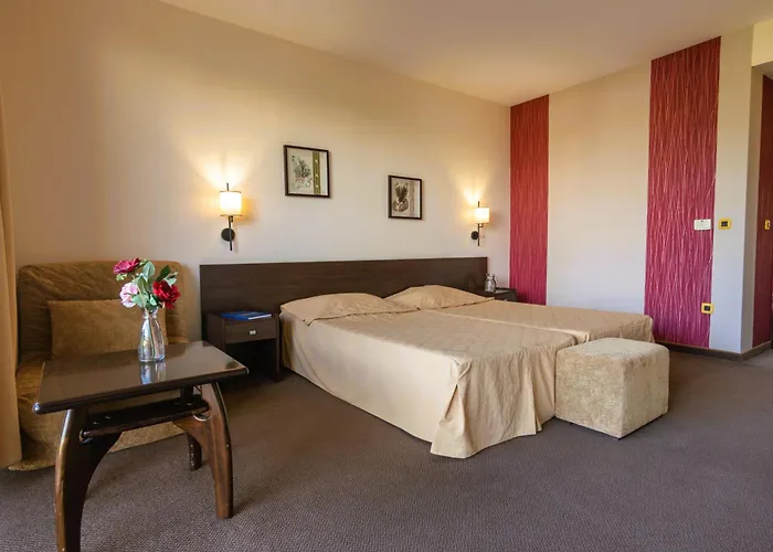 Flamingo Sunny Hotel 4*