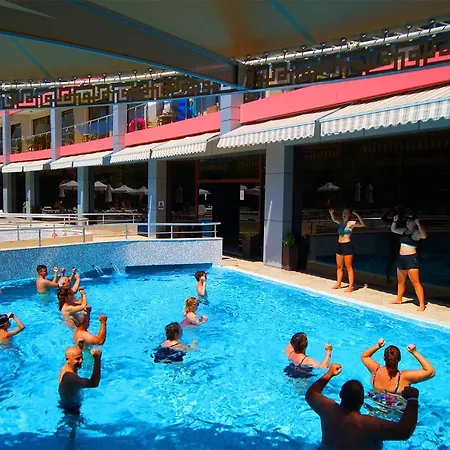 Flamingo Sunny 호텔 4*